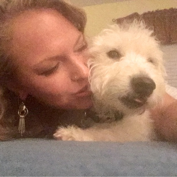 MEET YOUR POSHER - Picture 6 of 9